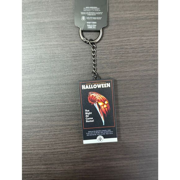 John Carpenter's Halloween VHS Tape Figural Keychain - Picture 3 of 3